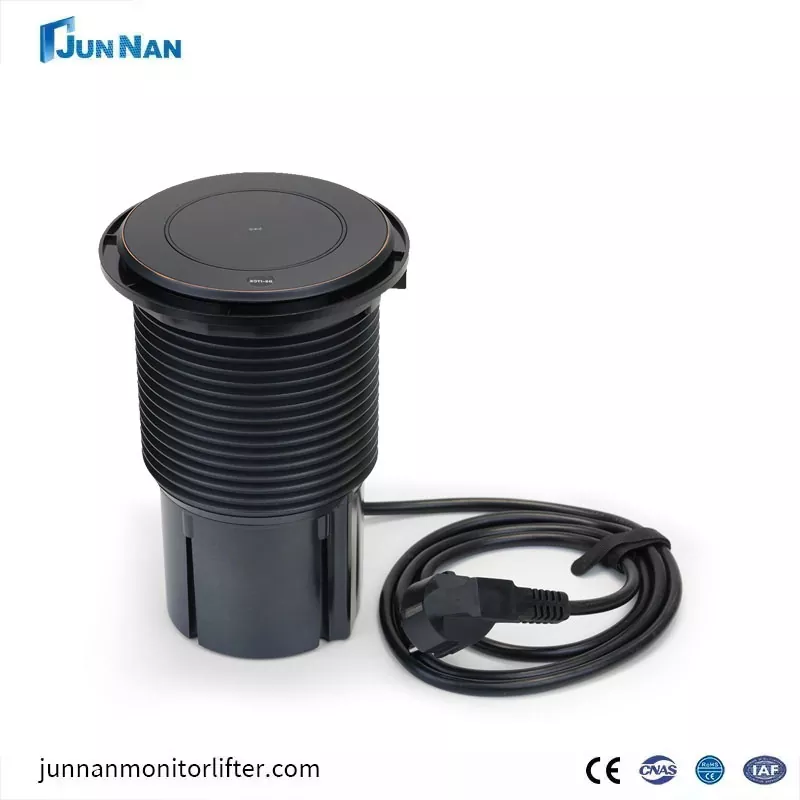 Socket intelligent pop-up